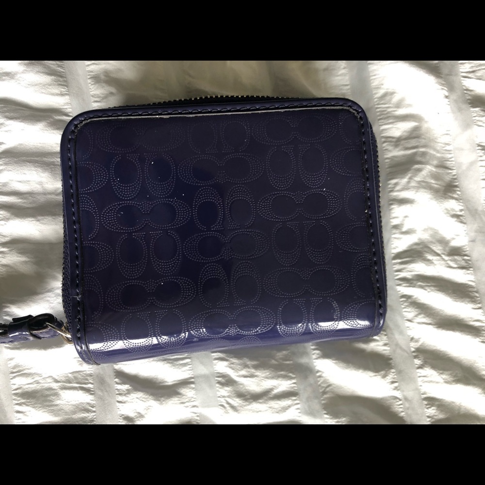 Coach Wallet - Picture 2 of 5